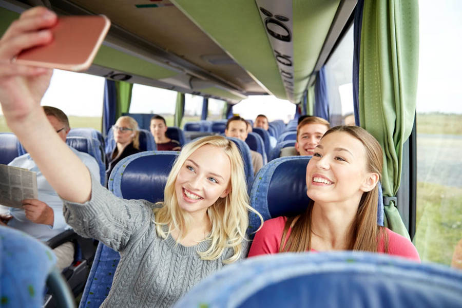 Noleggio bus 50 posti Milano